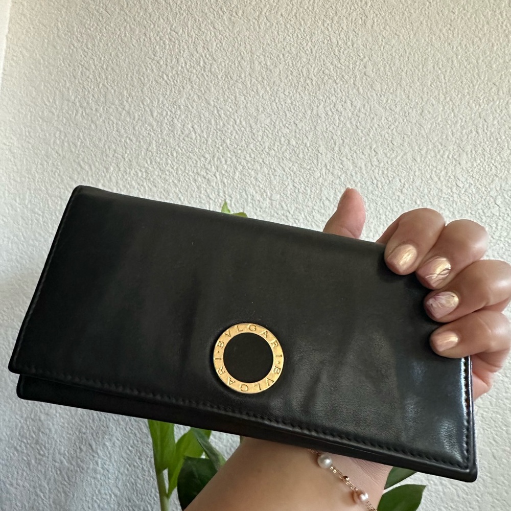 Preloved Bvlgari Black Leather Wallet